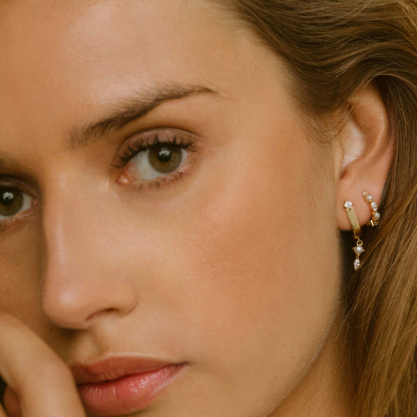 Sif Jakobs ADRIA CREOLO PICCOLO EARRINGS / Ohrringe Ref. SJ-E12234-PCZ-YG – Bild 2